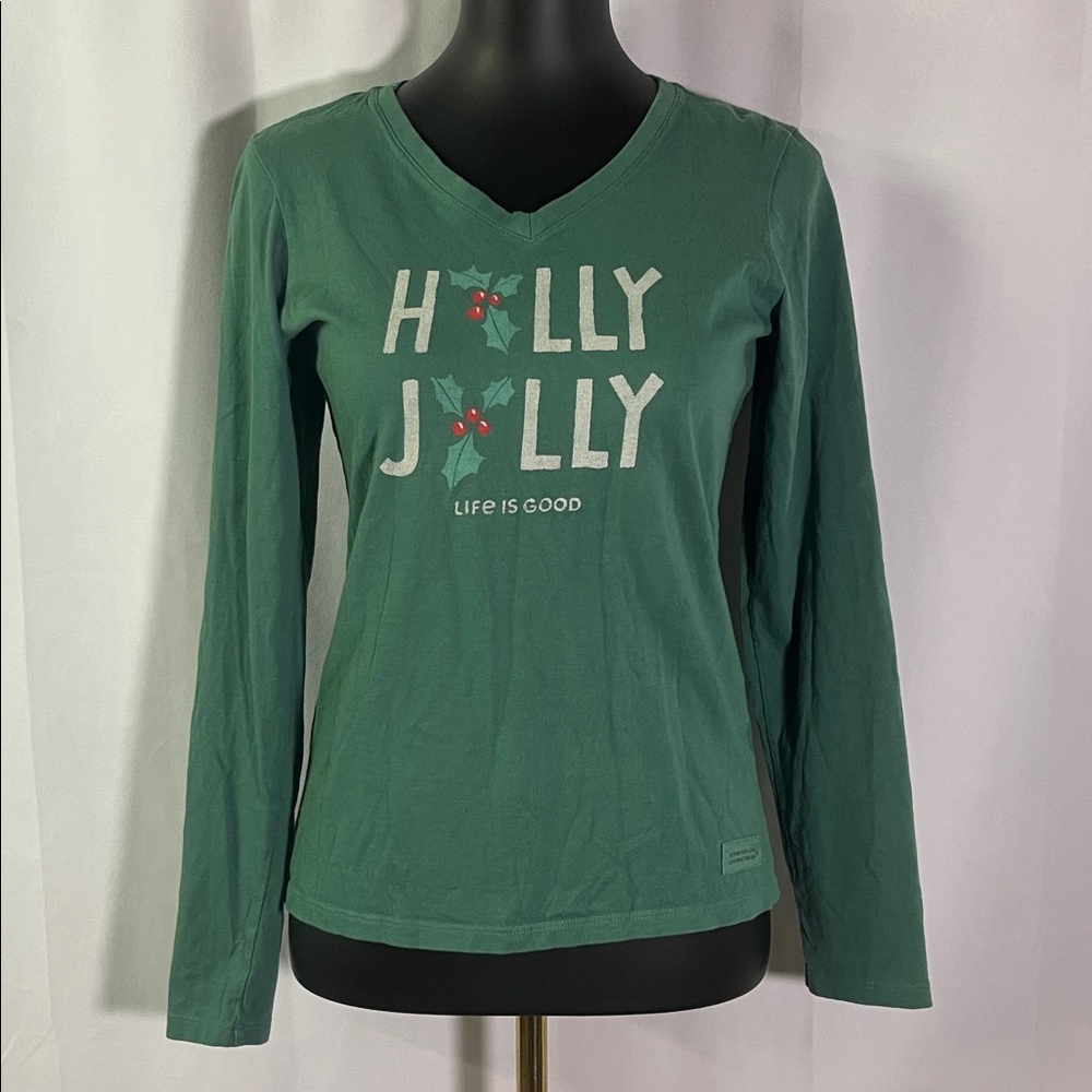 Life Is Good Green Holly Jolly Long Sleeve V-Neck Classic Fit Cruiser Tee
